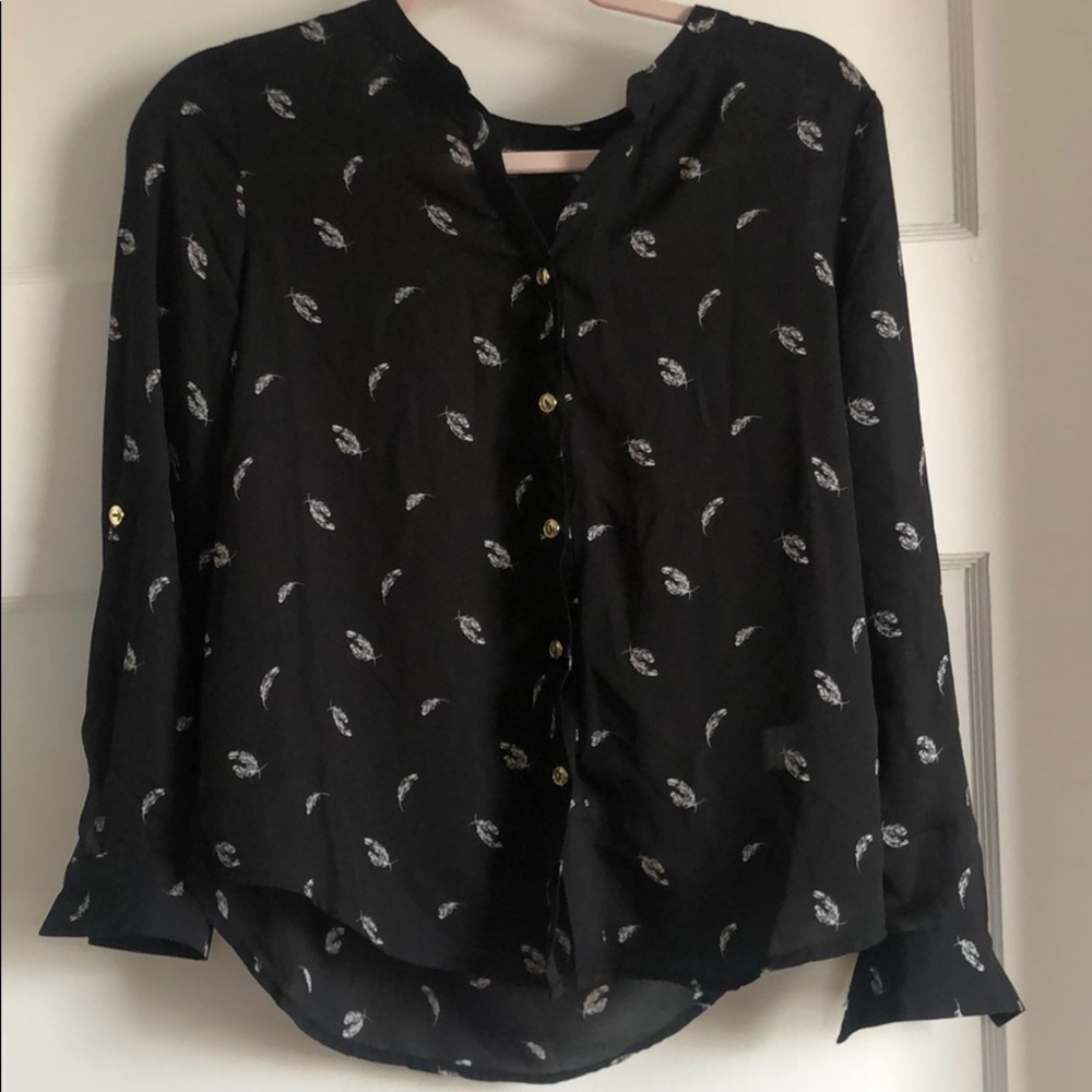 Black and white feather flowy button down blouse